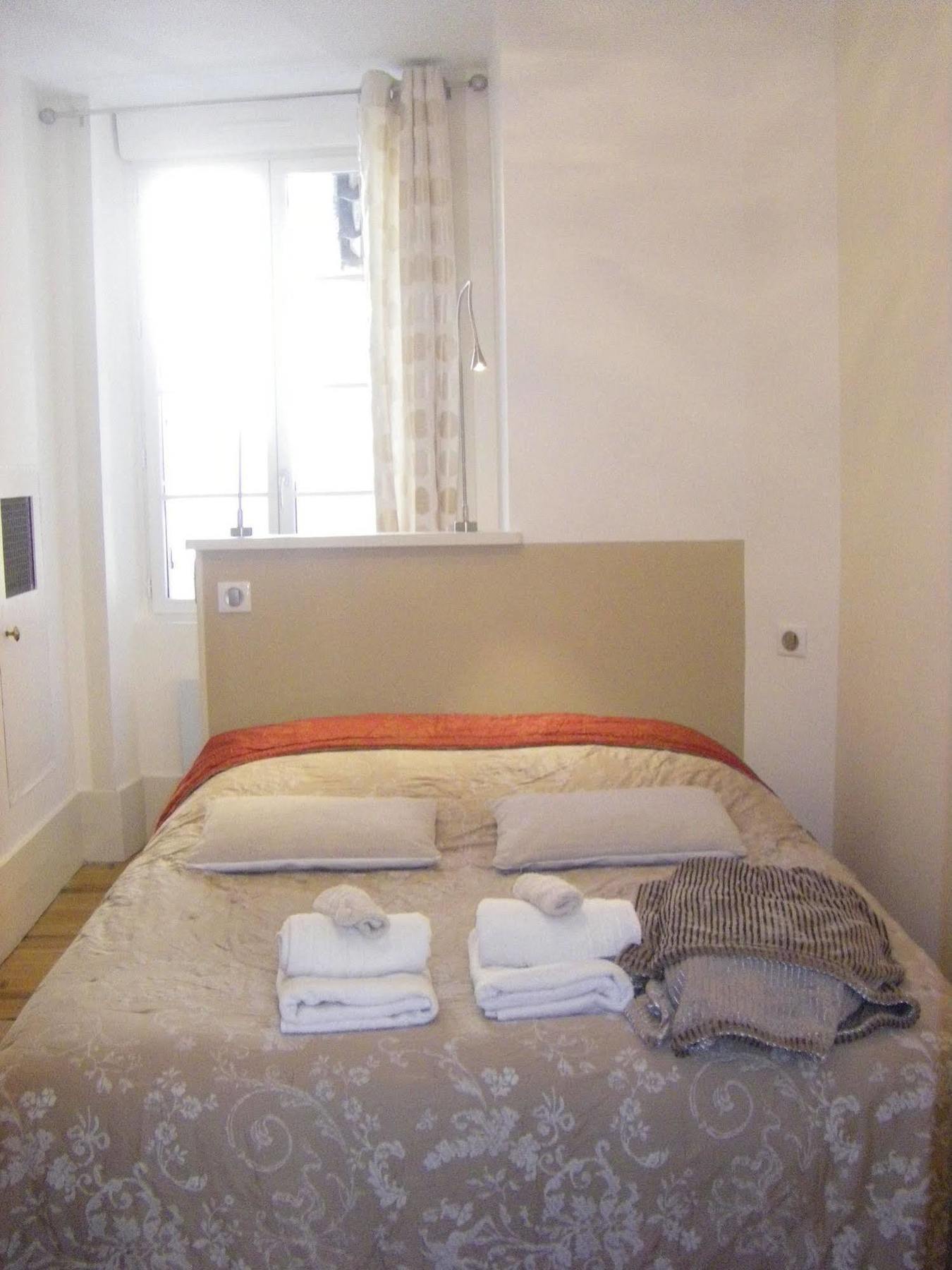 Echappee Apartment Beaune  Bagian luar foto